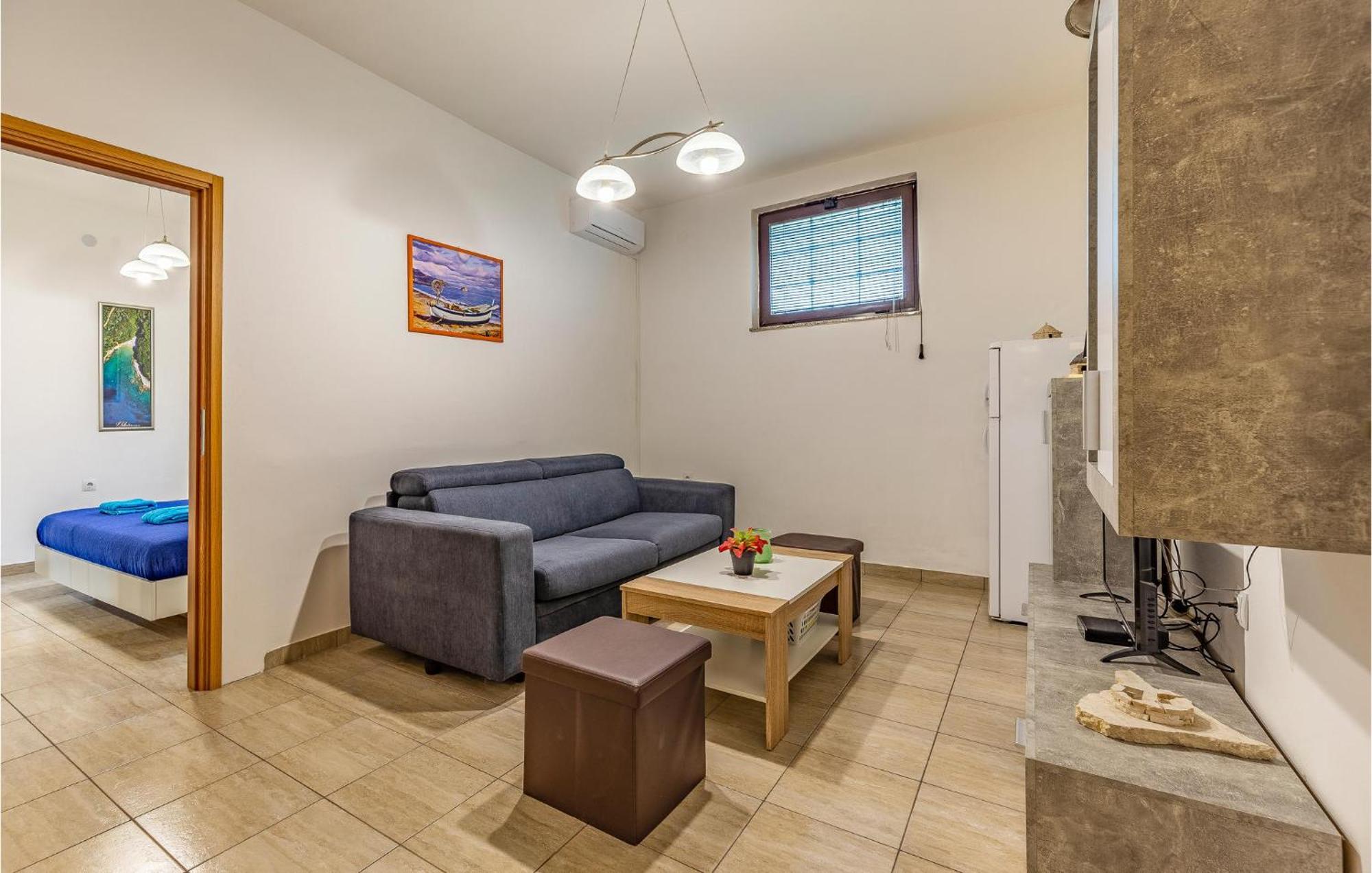 Amazing Apartment In Pula With Kitchen Luaran gambar