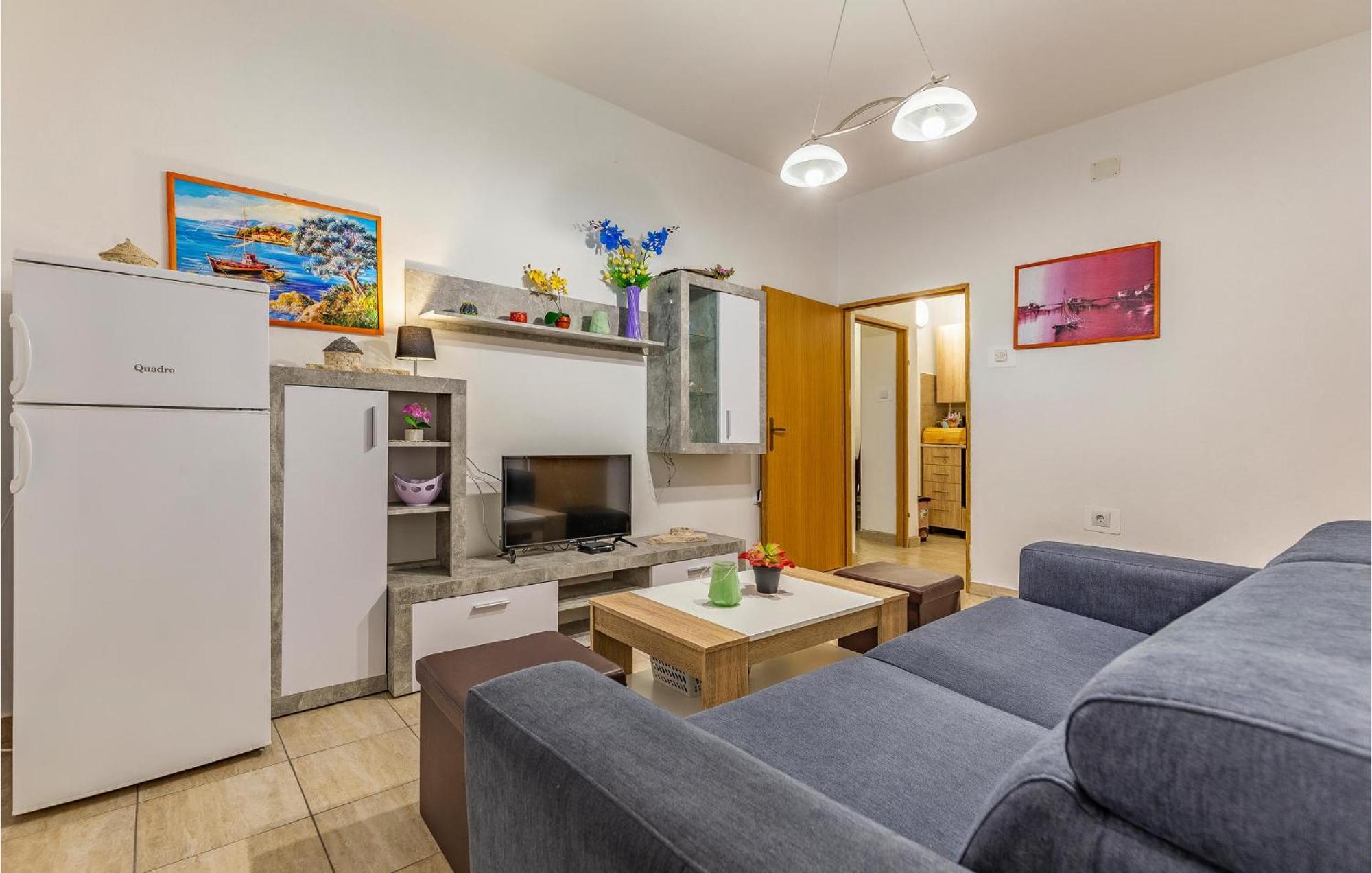 Amazing Apartment In Pula With Kitchen Luaran gambar